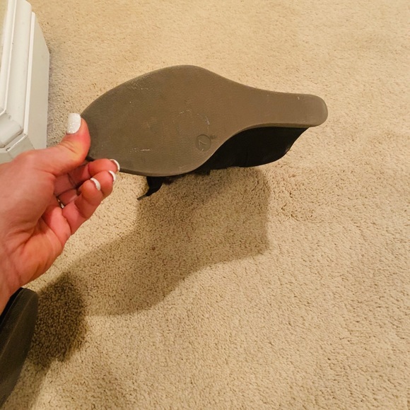 Boots - Picture 4 of 4